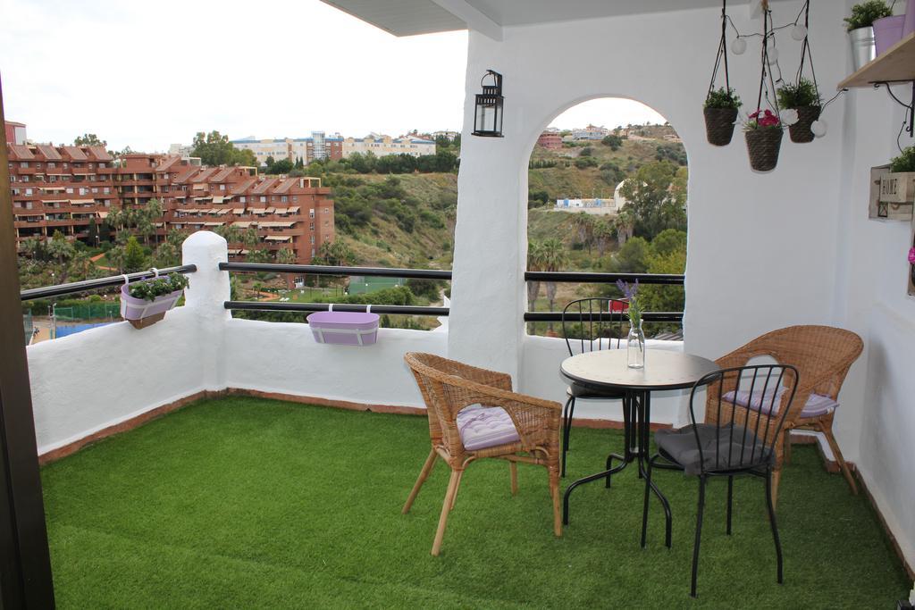 Apartamento Turistico Pueblo Evita Apartment Benalmadena Exterior photo