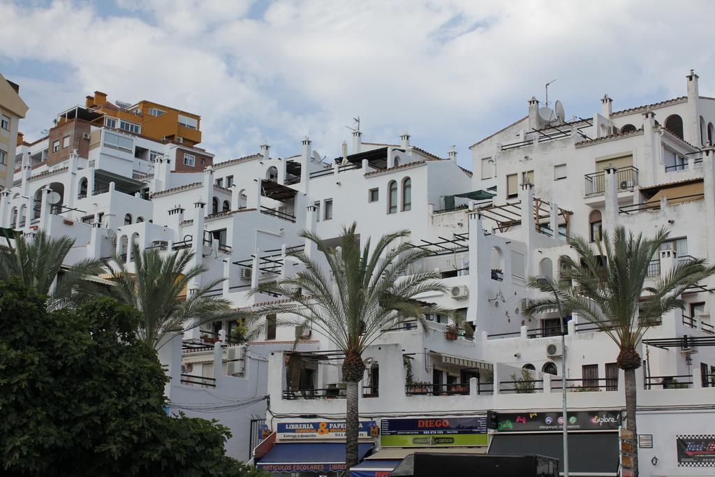 Apartamento Turistico Pueblo Evita Apartment Benalmadena Exterior photo